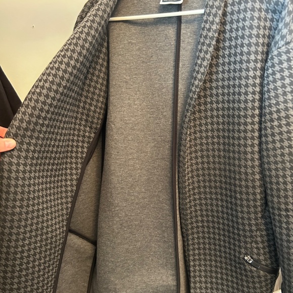 MPG women’s houndstooth jacket - Picture 3 of 3